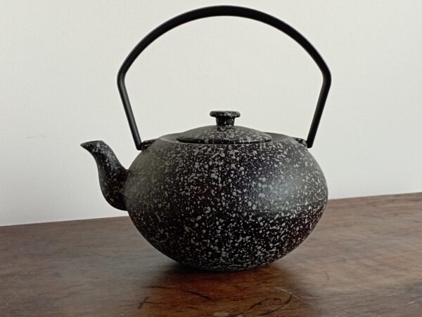 theepot gietijzer
