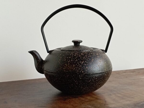 theepot gietijzer